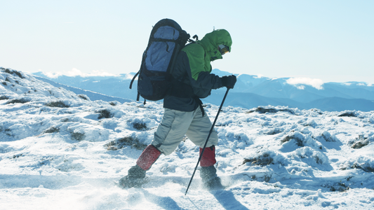 Bien s’habiller pour une randonnée en hiver